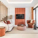 别墅 House With Private Rooftop Pool, Cinema, Gym Rems