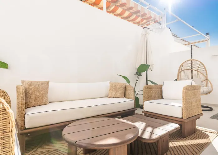 Villa House With Private Rooftop Pool, Cinema, Gym Rems Torremolinos