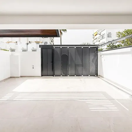 Villa House With Private Rooftop Pool, Cinema, Gym Rems Torremolinos